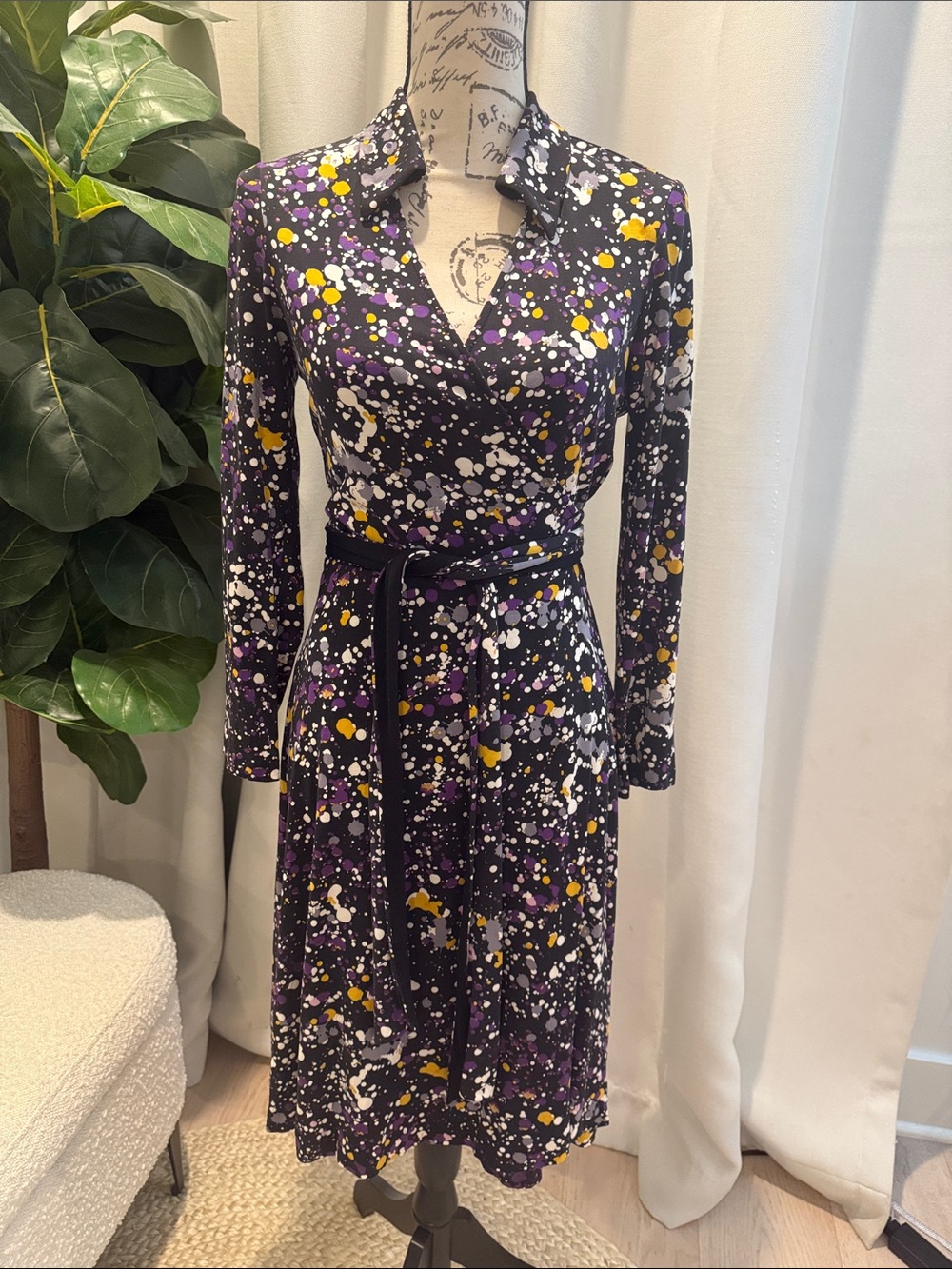 Diane von Furstenberg DVF 100% Silk Paint Splatter Julie Wrap Dress – Size 12